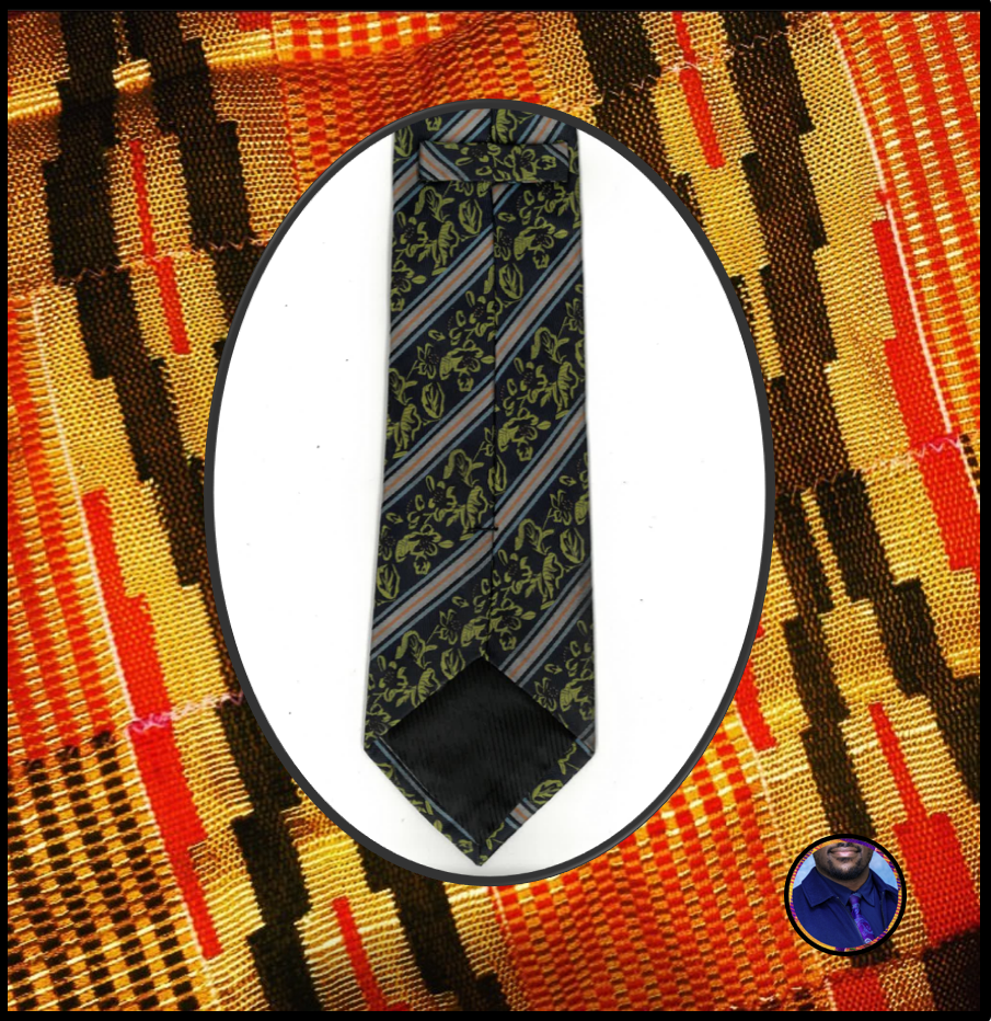 👔 {D.℠} • H.M™ VINTAGE COLLECTIBLE TIE